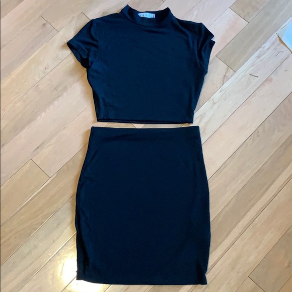 Dollskill mock neck set - Picture 2 of 2